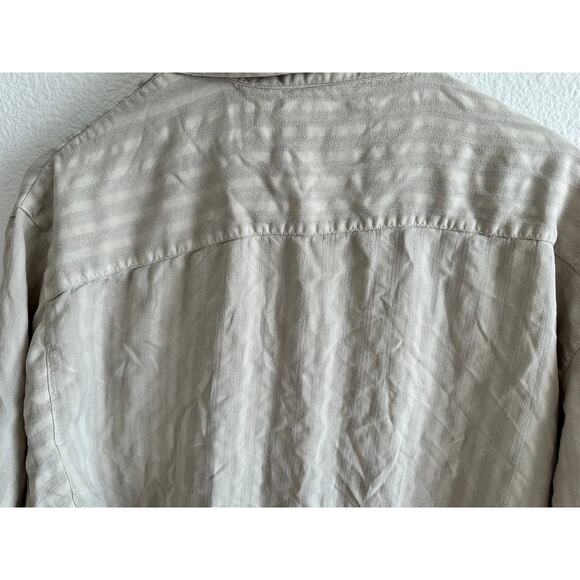 Tommy Bahama Mens Relax Fit Size M 100% Silk Blend Coconut Button Up Stitched - Picture 7 of 7